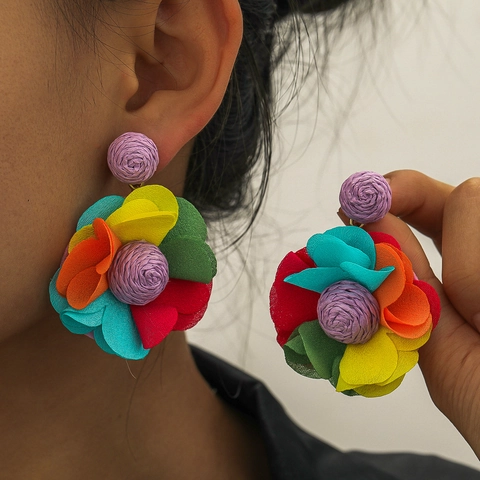 Pendientes Bohemios de Flores de Tela Hechos a Mano de Rafia Floral para Playa Vacaciones Fiesta Joyas Mujer