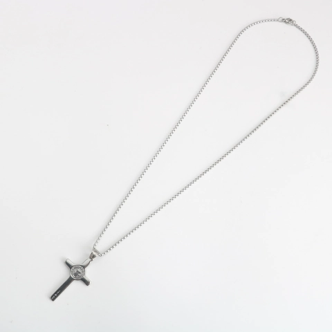Vintage St Benedict Medal Crucifix Pendant Necklace For Men Women Stainless Steel Religious Amulet Cross Pendant Jewelry