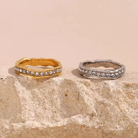 Wavy Ring Stainless Steel Zircon Inlaid 18K Gold Plated Irregular Wave Fashion Jewelry For Women