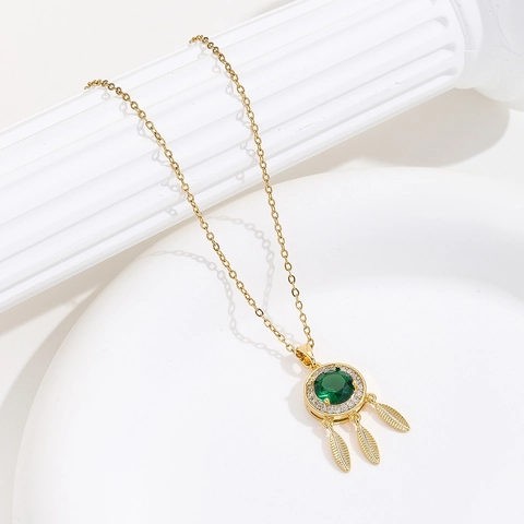 Bohemian 18K Gold Plated Copper Dreamcatcher Pendant Necklace With Green Zirconia Feather Charm Women Fashion Jewelry