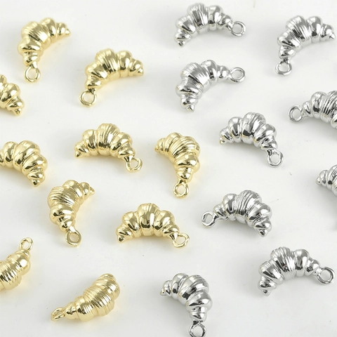 Mini Croissant Shape Copper Pendants Gold Silver Plated Cute Food Charm For DIY Necklace Bracelet Earring Jewelry Making Accessories