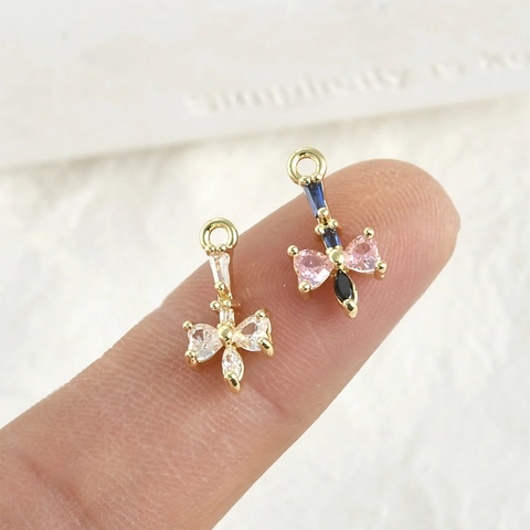 Pendentif en Cuivre Incrusté de Zirconia Nœud Papillon Plaqué Or 14k Or Blanc Breloques DIY pour Collier Bracelet Boucle d'Oreille Accessoires Bijoux Femme
