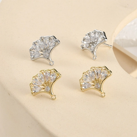 Tiges de Boucle d'Oreille en Cuivre Plaqué Or 14K Forme de Feuille de Ginkgo Incrustée de Zirconia DIY Bijoux