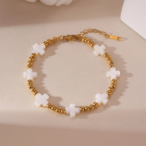 18K Gold Plated Stainless Steel Beaded Bracelet For Women With White Shell Cross Moon Star Heart Charms Adjustable Jewelry