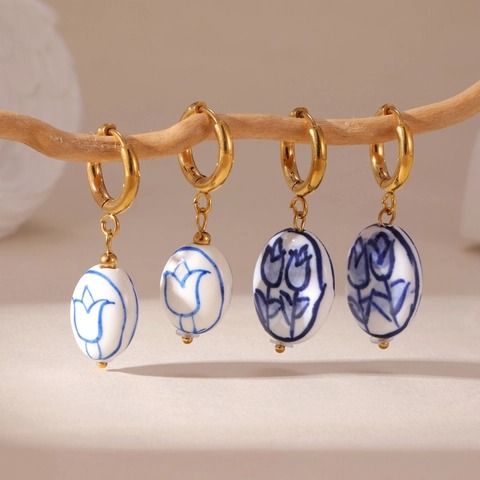 Vintage Stainless Steel Blue And White Porcelain Tulip Ceramic Hoop Earrings Elegant Floral Pattern Ear Jewelry For Women