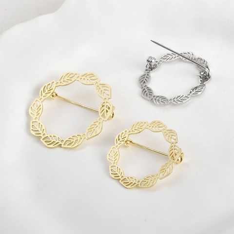 Elegante Brosche Mit Ausgehöhltem Blattkranz Gold Silber Vergoldetes Kupfer Rundes Girlanden-Brustnadel Für Damen Party Hochzeit Accessoires