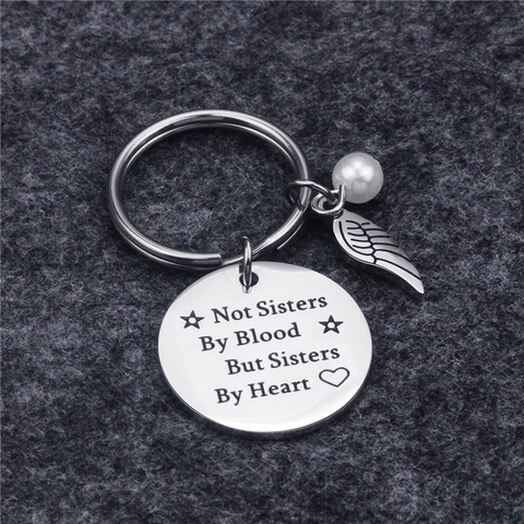 Porte-clés en Acier Inoxydable pour Femmes Amis Message de Coeur Gravé Aile Künstliche Perle Pendentif Bijoux de Mode Cadeau d'Amitié