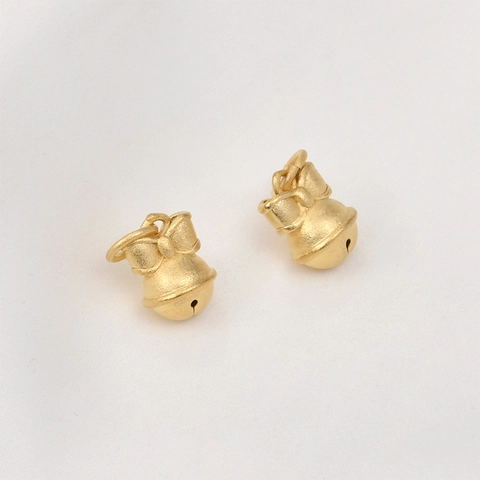 Vintage Matte Gold Plated Copper Bell Pendant With Bow Good Luck Character DIY Jewelry Finding Pendant Only For Bracelet Necklace