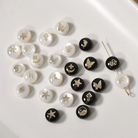 Freshwater Shell Gold Plated Beads Round Flower Butterfly Moon Star Pattern Pendants For DIY Necklace Bracelet Earring Jewelry Making