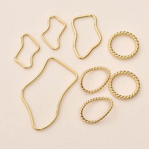 Irregulärer Geometrischer Legierung Hohl Twist Ring Oval Anhänger DIY Schmuckherstellung Gold Vergoldet Abstrakt Metall Charms
