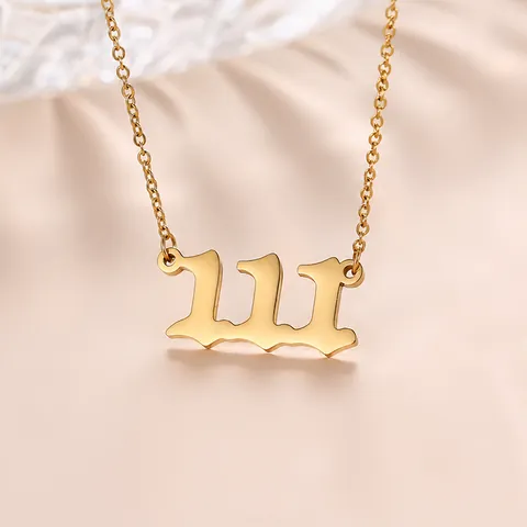 Collana in Acciaio Inossidabile con Numeri Angelici Gotici Oro Argento Galvanizzato Collana con Pendente Numero per Donna Unisex Gioielli