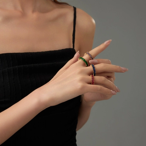 Titanium Steel Gold Plated Eternity Ring With Colorful Zirconia Rectangle Heart Shape Elegant Fashion Jewelry For Women