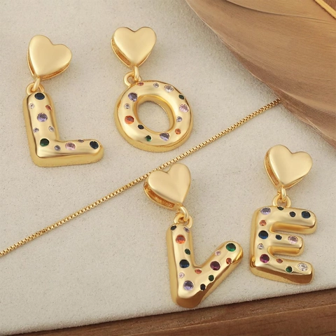Colorful Zirconia Heart Alphabet Pendant Necklace For Women Copper Electroplated Initial Letter Sweet Jewelry Gift