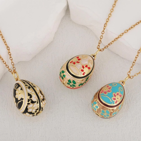 Vintage Enamel Fabergé Style Egg Pendant Necklace Gold Plated Copper Floral Pattern Choker For Women Easter Jewelry Gift