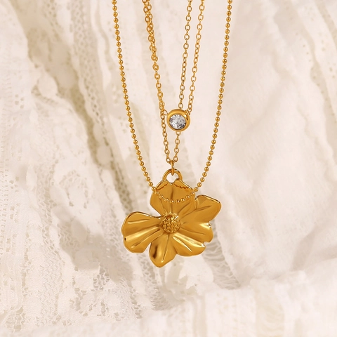 Fashion PVD 18K Gold Plated Stainless Steel Sunflower Necklace Rhinestone Flower Pendant Jewelry For Women Daily Party