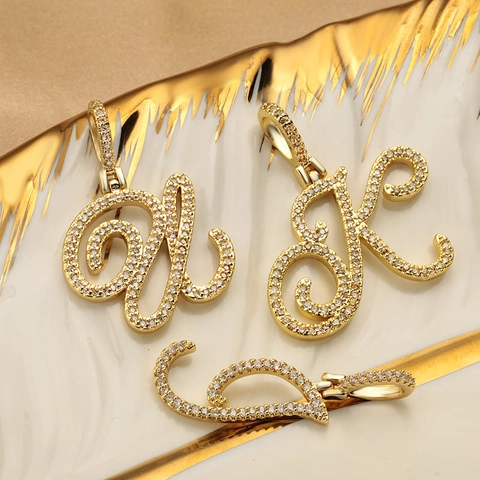 Colgante de Letra Inicial de Guion Hip Hop de Cobre Chapado en Oro con Strass Pavé Alfabeto A-Z Joyería para Mujer Hombre