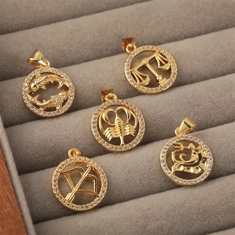 Ciondolo Costellazione Zodiacale in Rame Placcato Oro 18K Vintage per Donna Ciondolo per Collana Rotondo Vuoto Intarsiato in Zirconia