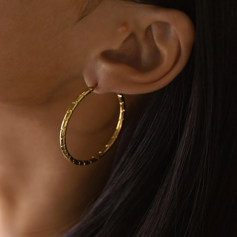 Western Overstated Gold Hoop Earrings For Women Stainless Steel PVD 18K Gold Plated Bamboo Texture Geometric Circle Earrings Jewelry