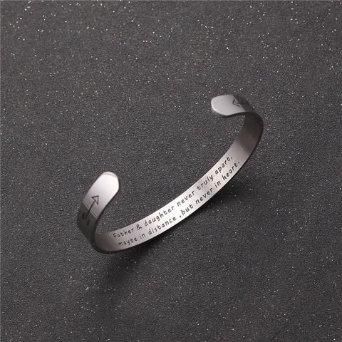 Minimalist 316L Stainless Steel Engraved Cuff Bracelet For Men Father Daughter Quote Arrow Design Fathers Day Gift Jewelry