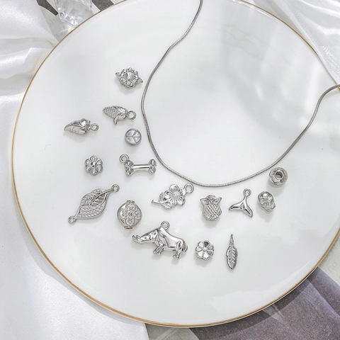 Vintage Stainless Steel Pendants Mixed Styles Flower Leaf Skull Animal DIY Jewelry Making Accessories For Necklace Crafting
