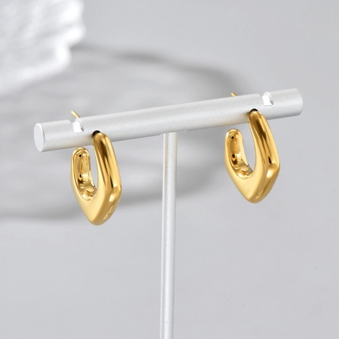 Unregelmäßige C-Form Creolen Für Damen 316L Edelstahl 18K Vergoldet Minimalistischer Französischer Stil Geometrischer Schmuck