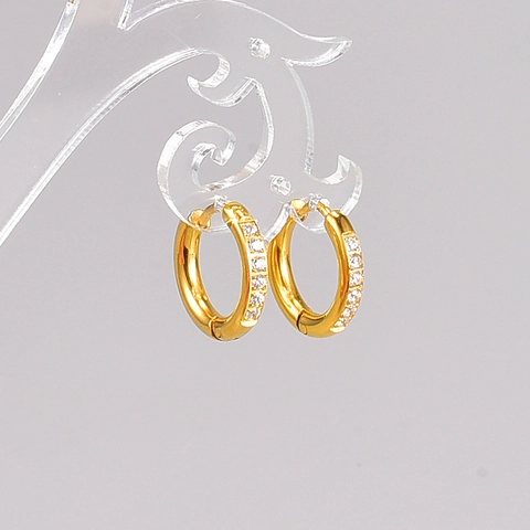 Minimalistische 316L Titanstahl 18K Gold Plattiert Ohrringe Für Damen Zirkonia Eingelegt Klappscharnier Schmuck
