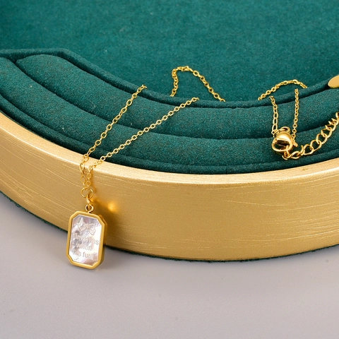 316L Stainless Steel Pendant Necklace Gold Plated Mother of Artificial Pearl Bear Bowknot Carved Rectangle Necklace For Women Jewelry