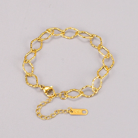 Minimalist 18K Gold Plated 316L Stainless Steel Hammered Oval Link Chain Bracelet For Women Vintage Ins Style Jewelry