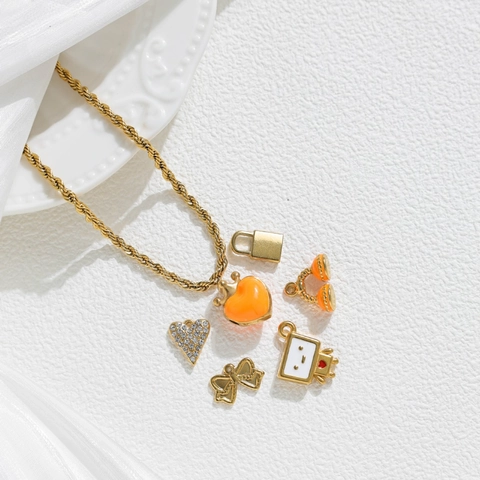 Stainless Steel Rhinestone Enamel DIY Pendant Charms Heart Bow Lock Robot Gold Plated Personalized Jewelry Accessories