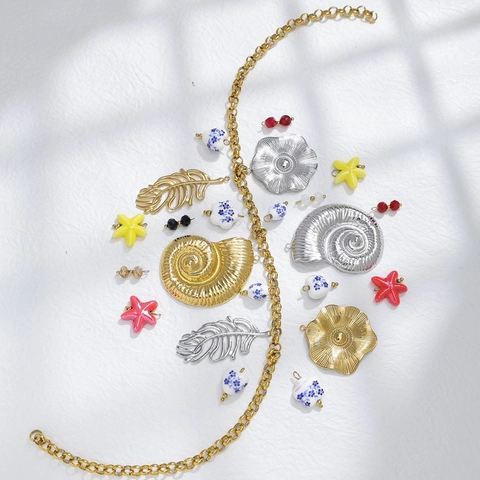 18K Gold Plated Stainless Steel Starfish Conch Feather Charms Ceramic Blue and White Porcelain Pendants for DIY Jewelry Making