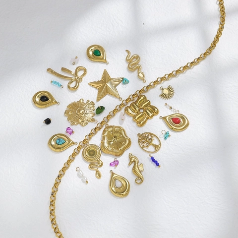 18K Gold Plated Stainless Steel Rhinestone Charms For DIY Jewelry Making Star Leaf Snake Water Drop Pendants Women Fashion Accessories