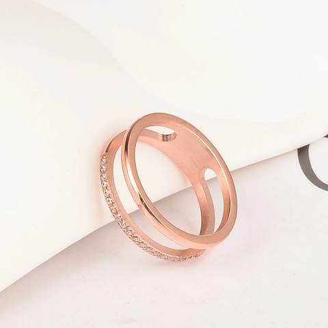 Roségold Vergoldet Titanstahl Doppelschicht Hohl Ring Damen Mode Mikro Pave Zirkonia Schmuck Hochzeit Party Ring