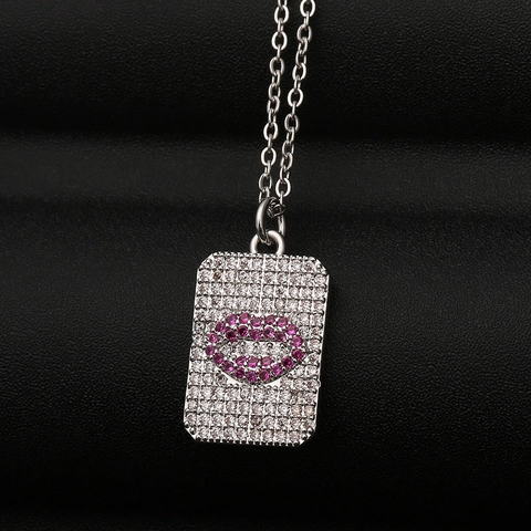 Zirkonia Rote Lippen Dog Tag Anhänger Halskette Kupfer Hip Hop Mode Schmuck Für Damen Herren Gold Silber Roségold Plattiert