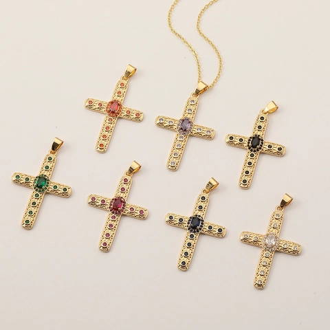 Collana con Pendente a Croce in Rame Placcato Oro 18K Zirconia Totem Religioso per Donna Gioielli Cristiani Vintage Gotici Regalo