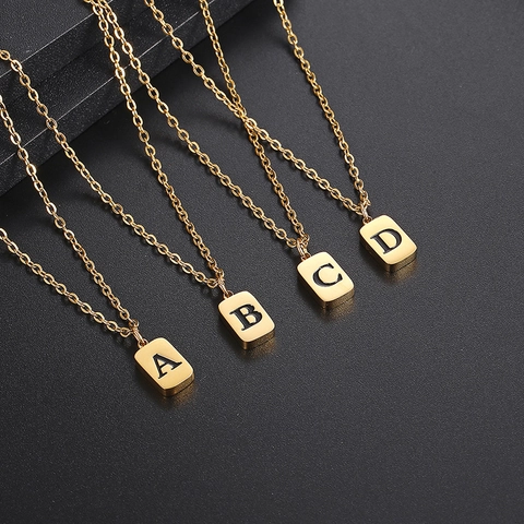 Collana con Pendente Iniziale in Acciaio Inossidabile Medaglione Rettangolare Alfabeto Oro Girocollo Per Donna Uomo Gioielli