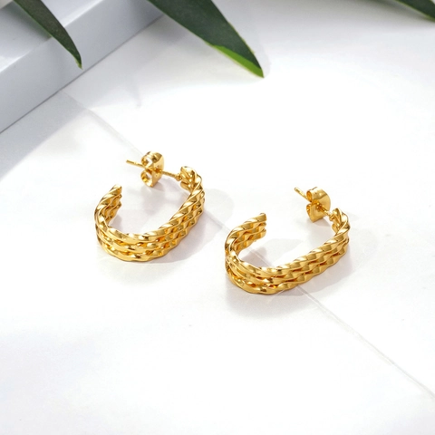 Vintage Gold Titanium Steel Twisted C-Shape Earrings Geometric Hollow Spiral Fashion Jewelry For Women
