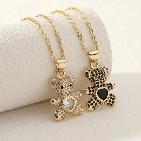 Fashion Copper Teddy Bear Pendant Necklace Heart Zirconia Inlaid Gold Plated Elegant Jewelry Necklaces For Women Party Gift