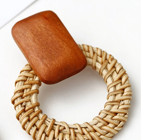 Bohemian Geometric Wood Rattan Drop Earrings For Women Fashion Vintage Handmade Weaving Round Circle Wood Dangle Earrings Gift