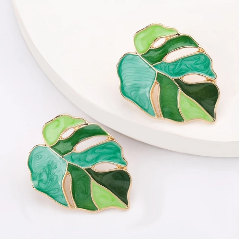 Simple Fashion Alloy Monstera Leaf Enamel Earrings For Women Tropical Style Green Purple Gradient Plant Jewelry Gift
