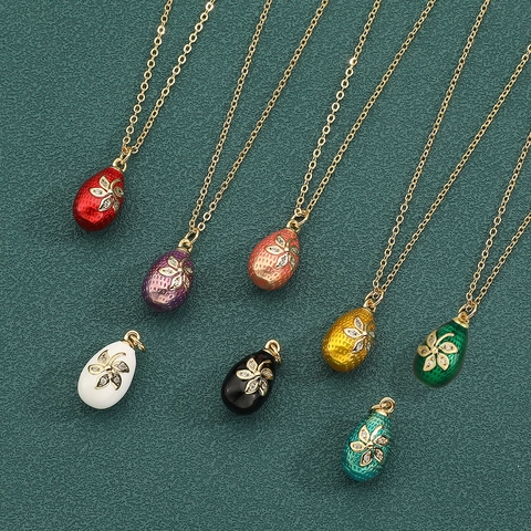 Retro Copper Zirconia Enamel Egg Pendant Necklace For Women Light Luxury Palace Style Floral Clavicle Chain Jewelry