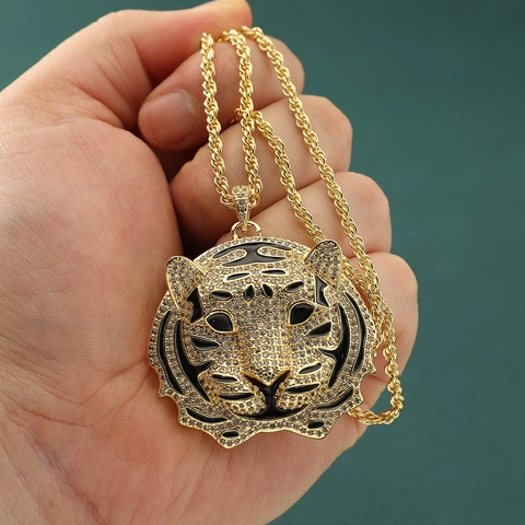 Collier Pendentif Tête de Lion Tigre en Cuivre Plaqué Or Hip Hop Avec Décoration en Émail Zircon Chaîne Torsadée Bijoux