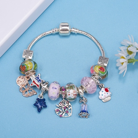 Pulsera Charm DIY de Moda para Mujer Aleación Bañada en Plata Cadena de Serpiente Con Cuentas de Vidrio Coloridas Colgante de Corazón Mariposa Joyería