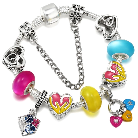 Bracelet à Breloques DIY pour Femmes Pendentif Cœur MOM Perles en Verre Colorées Alliage Chaîne Serpent Bijoux Cadeau pour la Fête des Mères