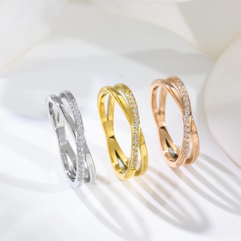 Stainless Steel Criss Cross Micro Pave Rhinestone Ring For Women Gold Rose Gold Silver Minimalist Fashion Jewelry Finger Ring