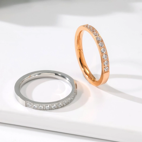 Fashion Stainless Steel Half Eternity Band Ring For Women Zirconia Inlaid Rose Gold Silver Plated Finger Ring Jewelry