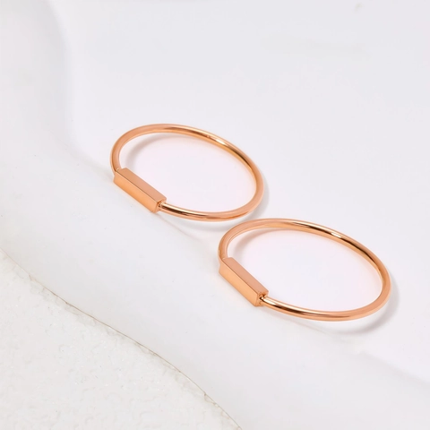 Minimalist Stainless Steel Rose Gold Plated Rectangular Bar Finger Ring Geometric Jewelry For Women Fashion Daily Ring