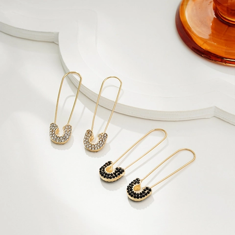 Fashion Alloy Rhinestone Safety Pin Earrings For Women Punk Paperclip Stud Earrings Gold Silver Rose Gold Pave Earrings