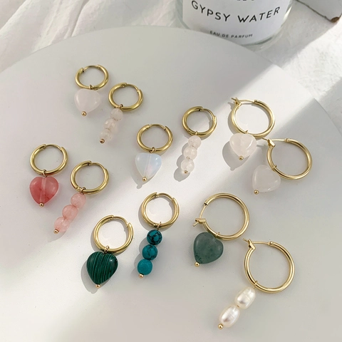 Boucles d'Oreilles Créoles Asymétriques en Résine Aspect Pierre Cœur pour Femmes Style Ethnique Longues Perles Artificielles Bijoux Boho