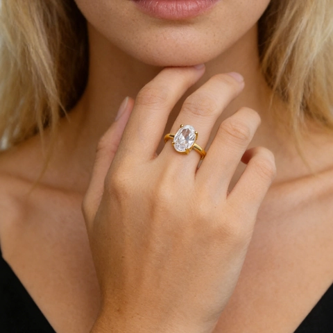 Minimalist Stainless Steel Ring For Women With Oval Cut Zirconia Gold Color Luxury Fashion Jewelry Finger Ring Gift
