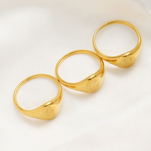 Women's Vintage Stainless Steel Signet Ring Gold Silver Plated Floral Sunflower Wheat Ear Pattern Engraved Niche Finger Ring